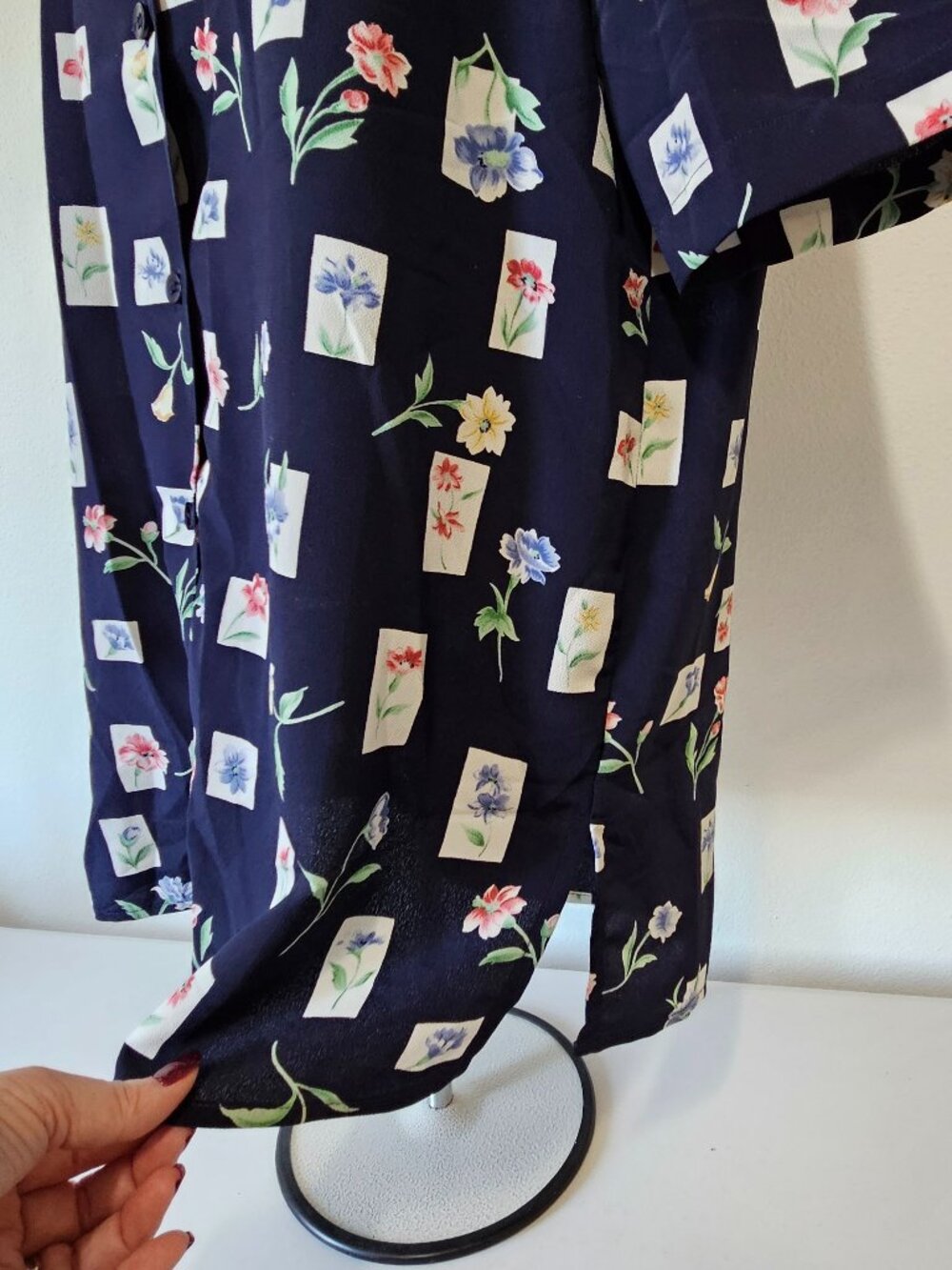 VINTAGE Alfred Dunner Short Sleeve Button Down Blouse - Picture 6 of 11